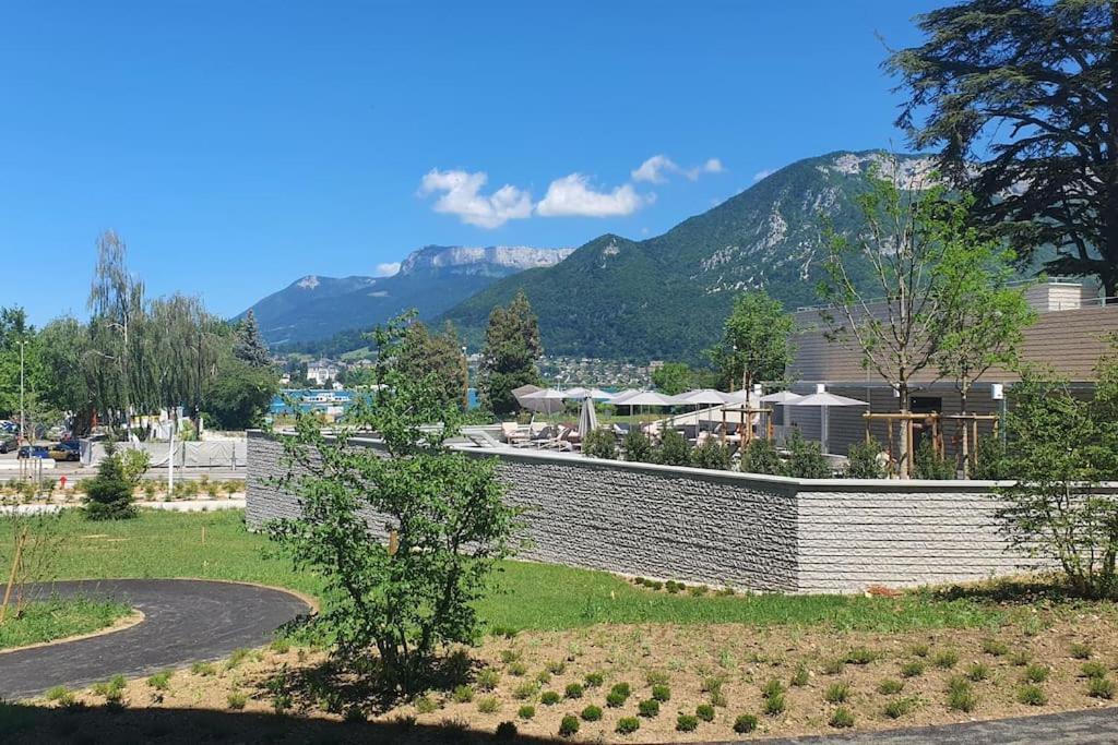Reflet Du Veyrier 4 Etoiles - Proche Lac & Vieille Ville, Garage Prive, Secteur Recherche Annecy Exterior photo