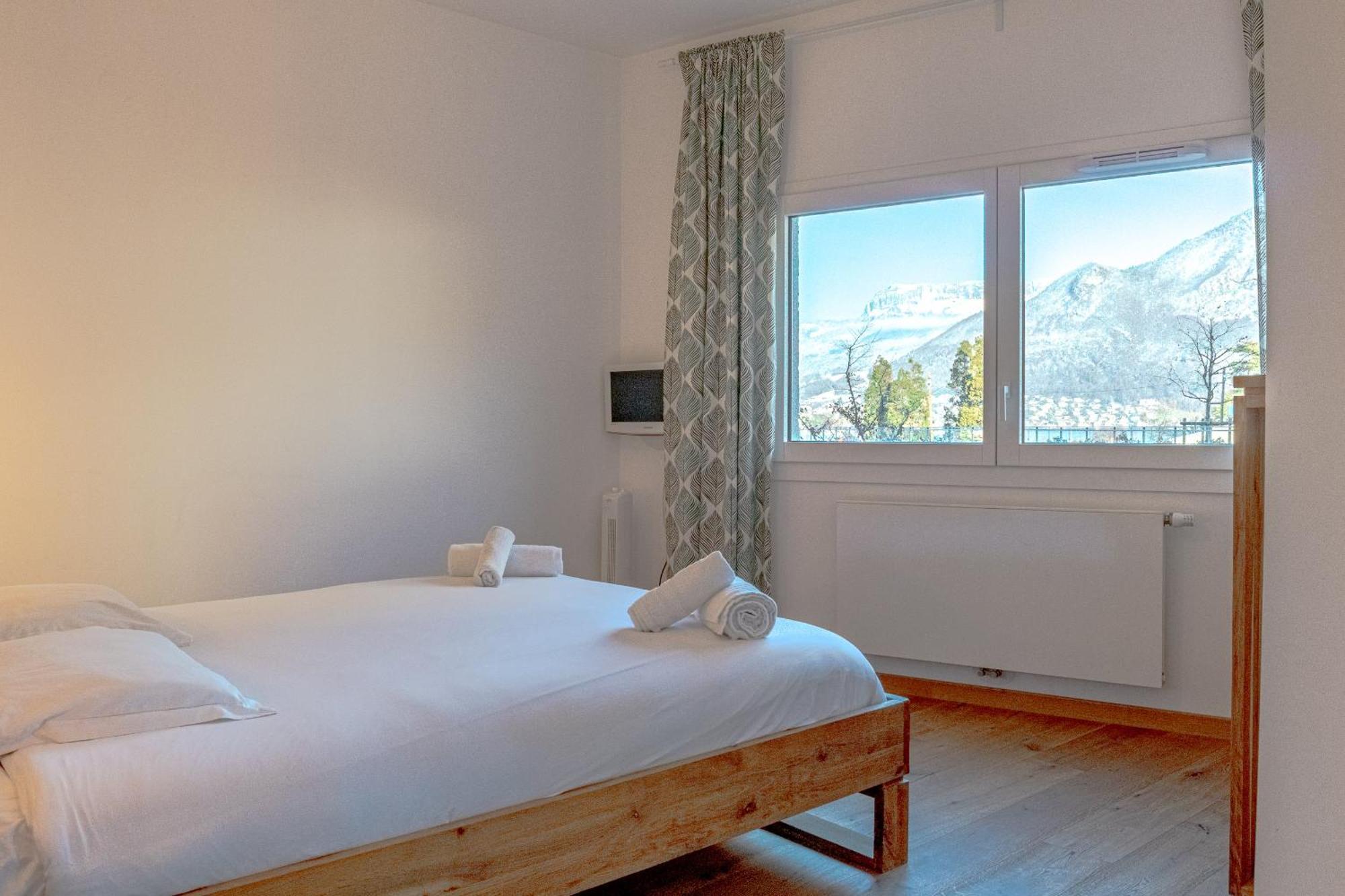Reflet Du Veyrier 4 Etoiles - Proche Lac & Vieille Ville, Garage Prive, Secteur Recherche Annecy Exterior photo